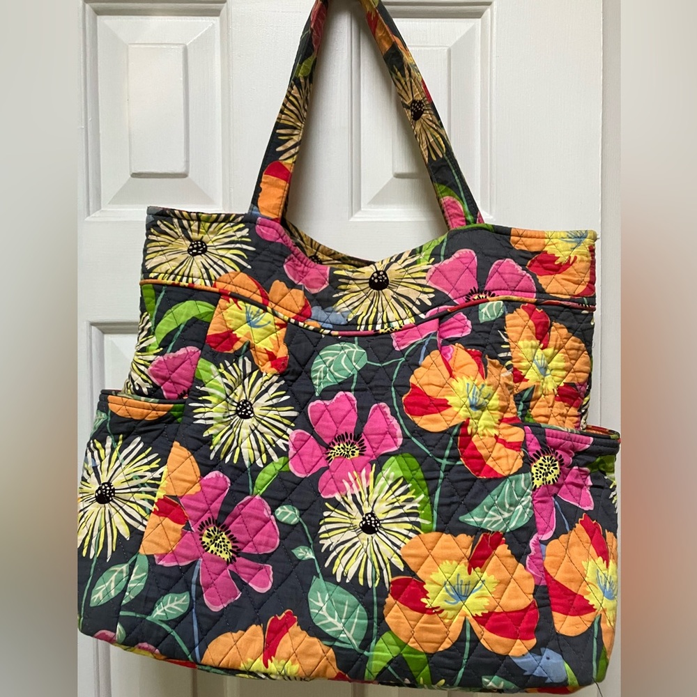 EDITED:Vera B Bag, a Plethora of Color! 2 outpockets, 2 handles, lined/orange.